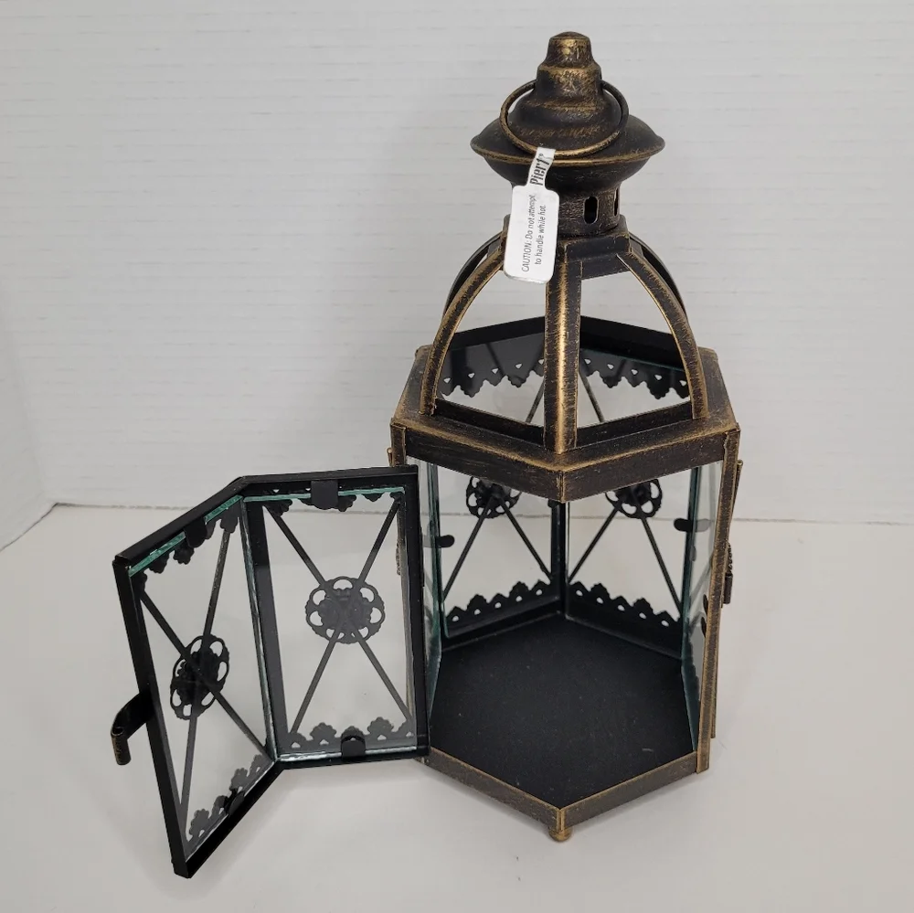 Pier 1 Victorian Style Candle Lantern Candleholder NWT